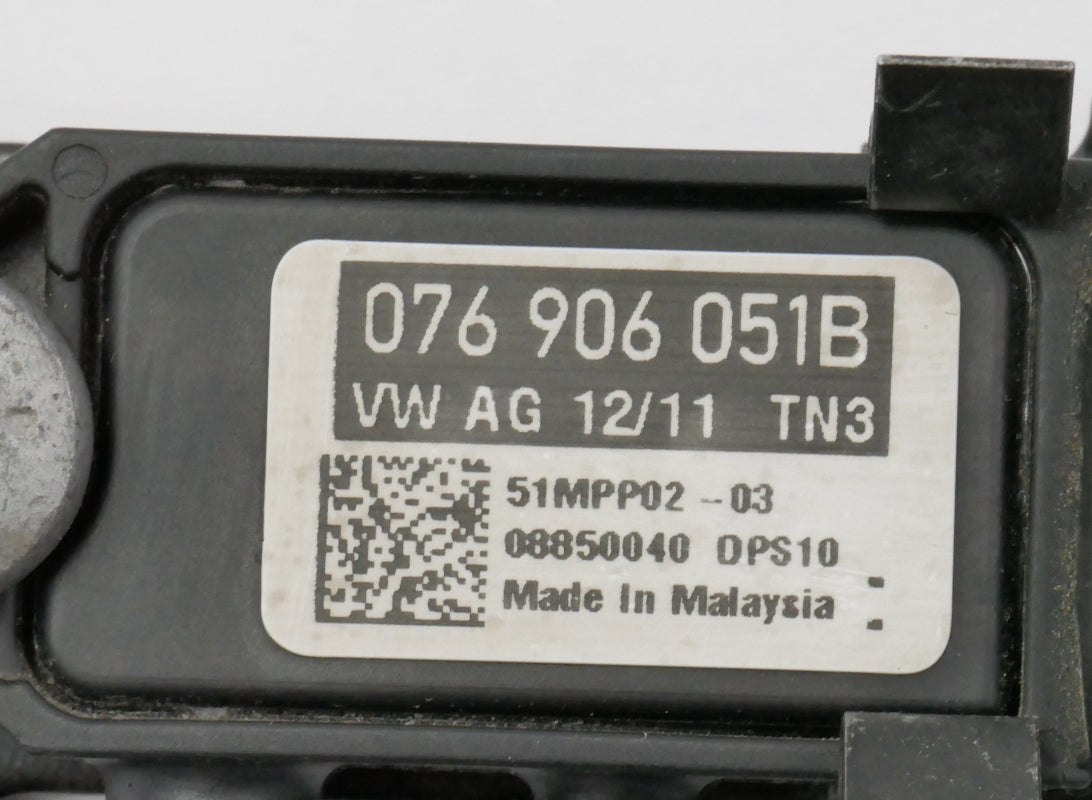 DEF Fluid Exhaust Pressure Sensor 09-14 VW Jetta Golf Beetle TDI ~ 076 906 051 B