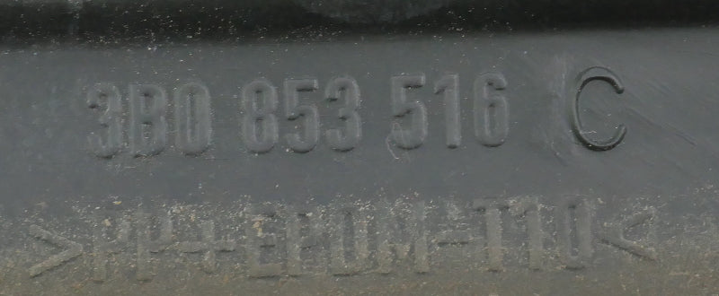 RH Front Door Molding Trim Rub Strip 01-05 VW Passat B5.5 - LB3Y - 3B0 853 516 C