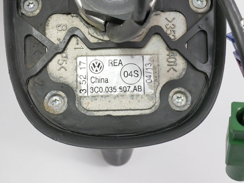 Shark Fin Antenna GPS NAV 10-18 VW Jetta GTI MK6 Beetle Touareg - 3C0 035 507 AB