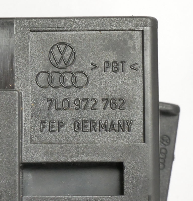 Front Heated Seat Wiring Harness Pigtail Plugs 10-14 VW Jetta Sportwagen