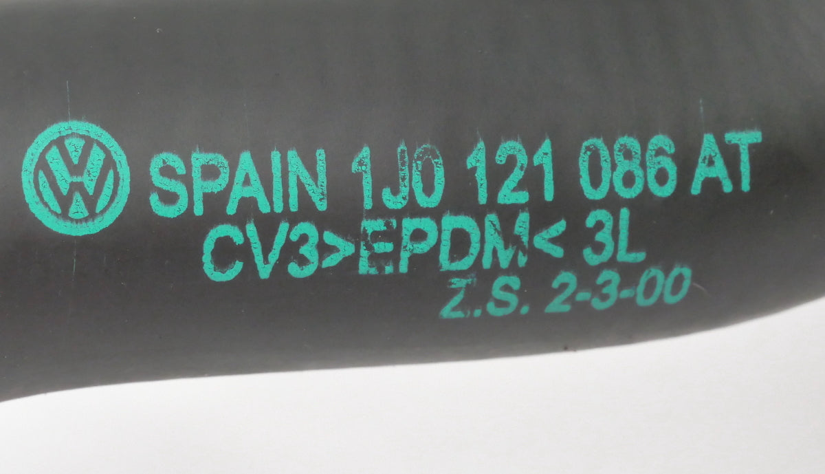 Coolant Hose Line 04-05 VW Jetta Golf MK4 1.9 TDI BEW Automatic - 1J0 122 101 B