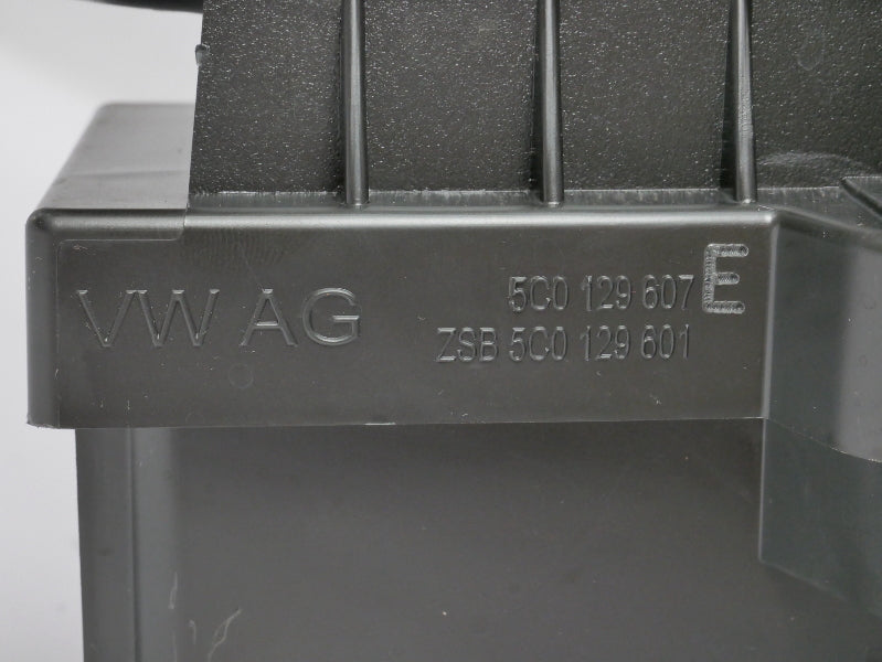 Air Intake Box Airbox Cleaner 14-18 VW Jetta Sedan MK6 1.8T CPKA - 5C0 129 601