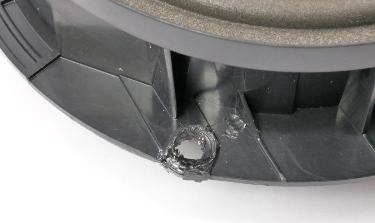 PSS Door Speaker 11-18 VW Jetta MK6  Sedan . Genuine . 5C6 035 710 A