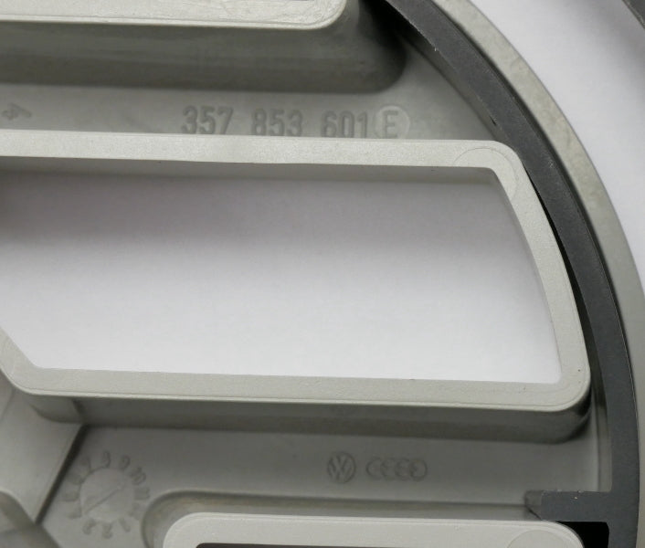 Front Grille Emblem Badge Logo 90-94 VW Passat B3 - Genuine - 357 853 601 E