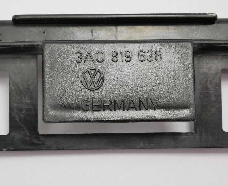 Cabin Air Filter Housing Clip Bracket 95-97 VW Passat B4 - Genuine - 3A0 819 638