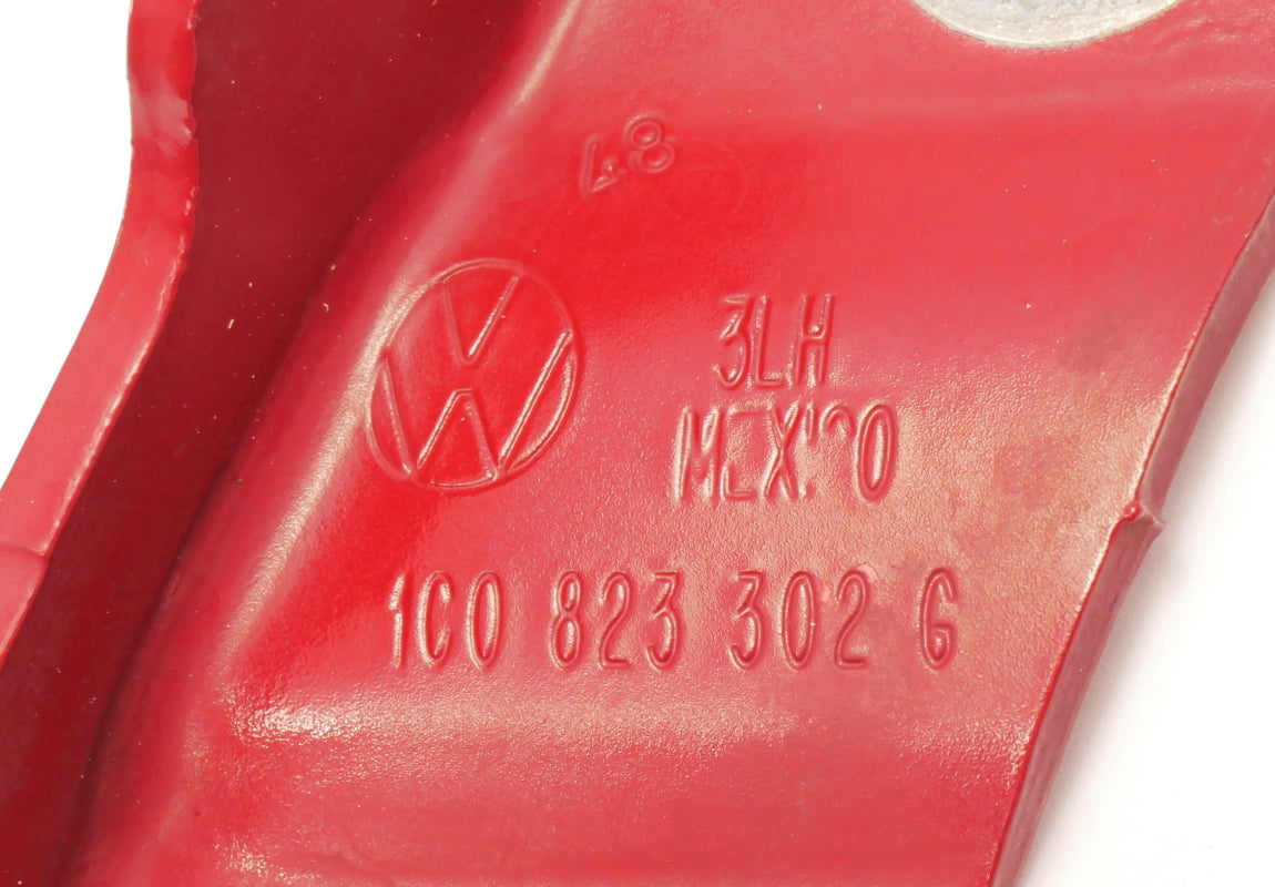 Hood Hinges 98-10 VW New Beetle - LA3H Salsa Red - 1C0 823 301 G & 302 G
