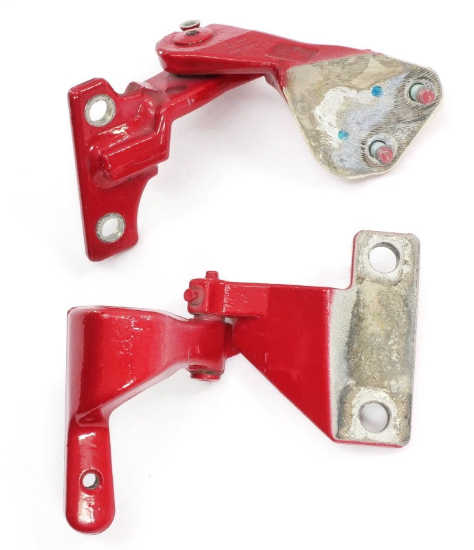 RH Door Hinges 00-10 VW Beetle & Convertible Genuine LA3H Red - 1C0 831 402 H