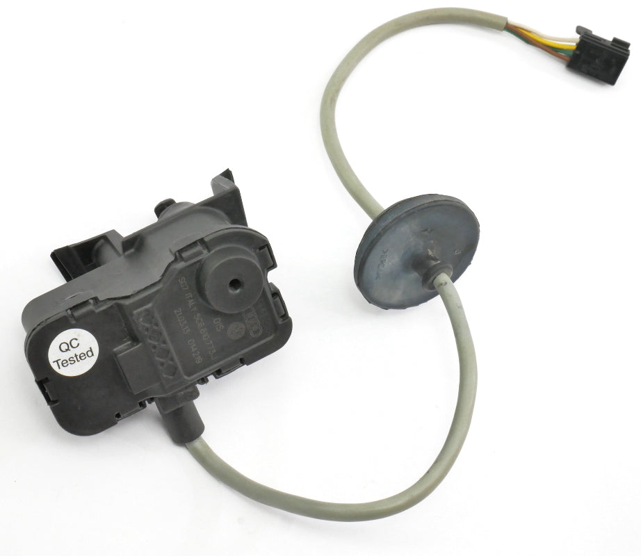 Fuel Gas Door Actuator Release 11-14 VW Jetta MK6 Sedan - Genuine 5C6 810 773 J