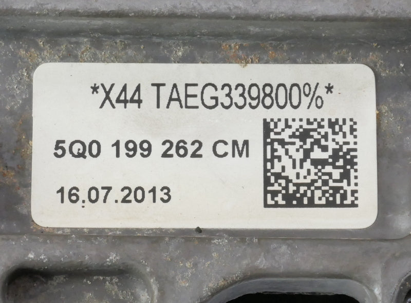 RH Engine Mount Bracket Bushing 13-16 VW Jetta Hybrid MK6 Genuine 5Q0 199 262 CM