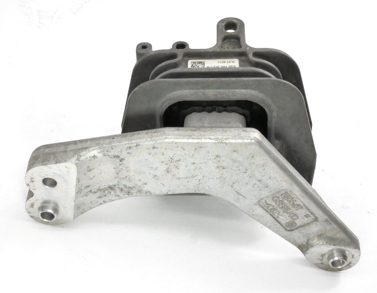 RH Engine Mount Bracket Bushing 13-16 VW Jetta Hybrid MK6 Genuine 5Q0 199 262 CM