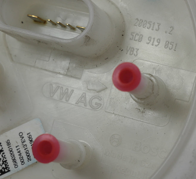 Fuel Pump 13-16 VW Jetta 1.4T Hybrid MK6 Genuine Bosch Volkswagen - 5C0 919 051