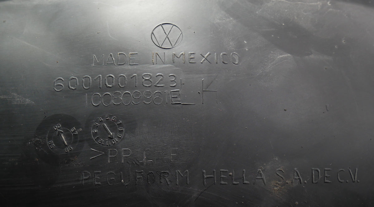 Front Fender Well Liner Splash Guard Set 98-05 VW Beetle Genuine - 1C0 809 961 E