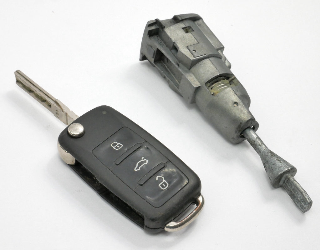 11-15 VW Jetta Sedan MK6 Kessy Key FOB Door Handle Lock Set Genuine 5C6 837 167