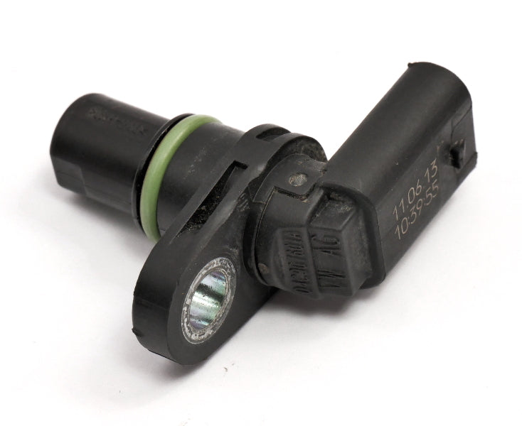 Cam Position Sensor VW Jetta MK6 Beetle A3 Q3 A4 A5 Q5 A6 A7 Q7 A8 04C 907 601 C