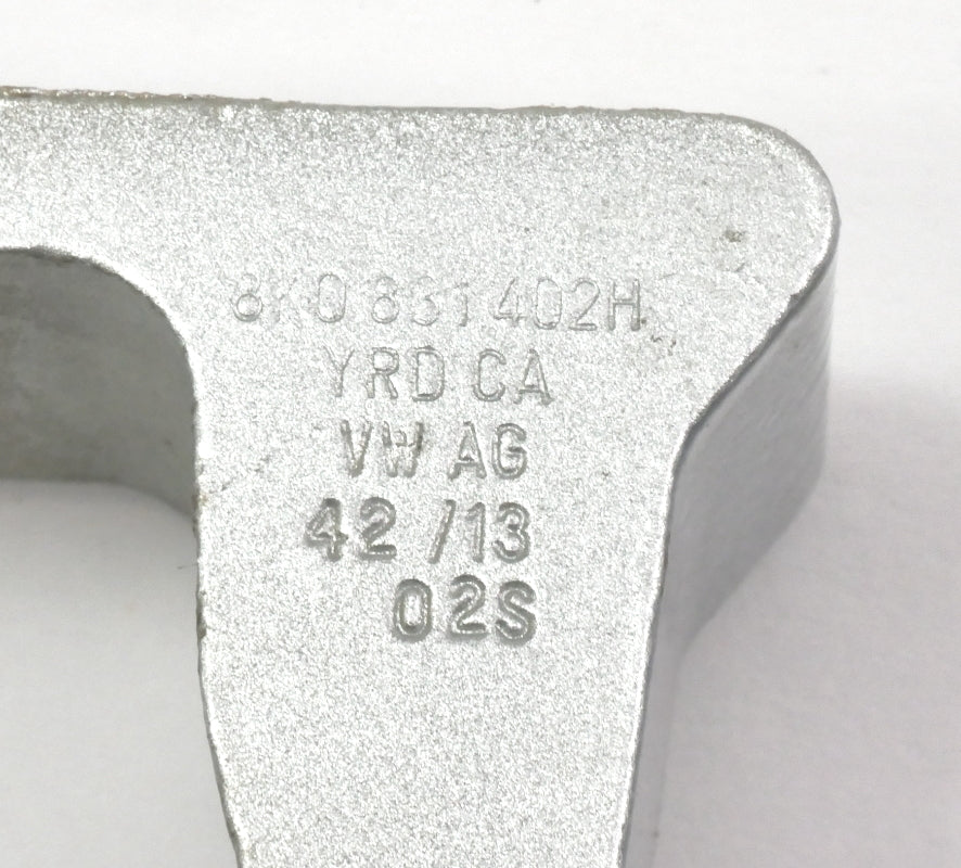 RH Door Hinges 11-18 VW Jetta MK6 Sedan Silver - Genuine - 8K0 831 402 H / 402 G