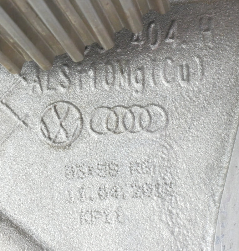 Cylinder Head 13-16 VW Jetta 1.4T Hybrid MK6 Audi A3 Etron - 04E 103 404 H