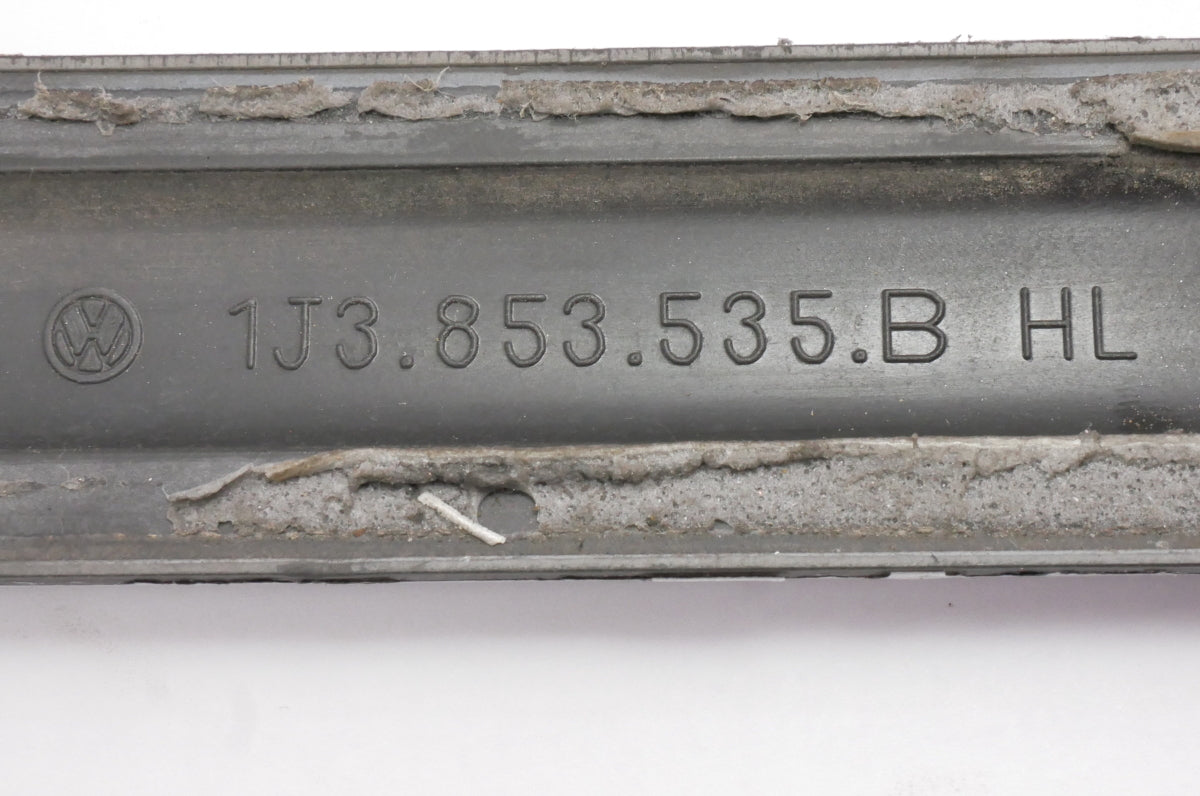 LH Rear Quarter Molding Trim 99-05 VW Golf GTI MK4 2DR LA7W Silver 1J3 853 535 B