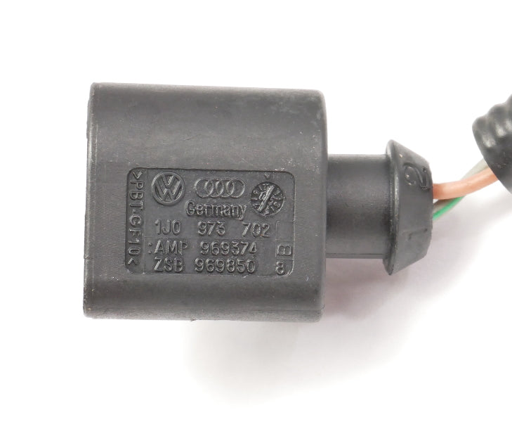 License Plate Lights Lamps Wiring Plug Pigtails 06-10 VW Beetle - 1J0 973 702