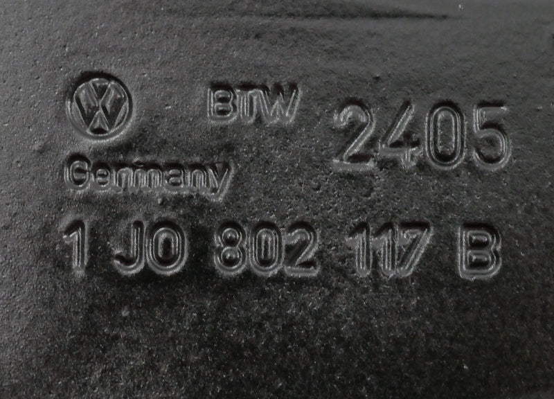 Crossmember Exhaust Bracket 99-05 VW Jetta Golf MK4 Beetle Audi TT 1J0 802 117 B