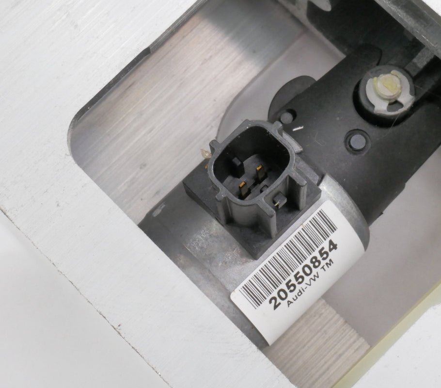 2x Rear Headrest Rollover Bar Prote 2006 VW Beetle Convertible - 1Y0 880 077 H