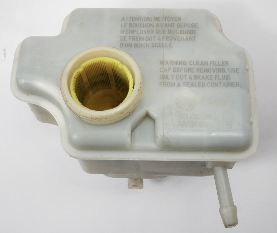 Brake Master Fluid Tank Reservoir 06-18 VW Jetta GTI Wagon MK5 MK6 1K1 611 301 E