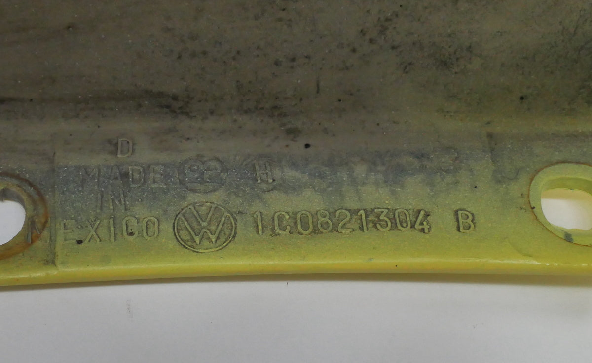 RH Rear Fender 98-03 VW Beetle Coupe - LD1B Yellow - Genuine - 1C0 821 304 B