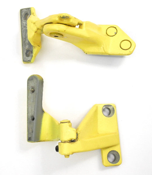 RH Door Hinges 98-00 VW Beetle Upper & Lower - LD1B Yellow - Genuine