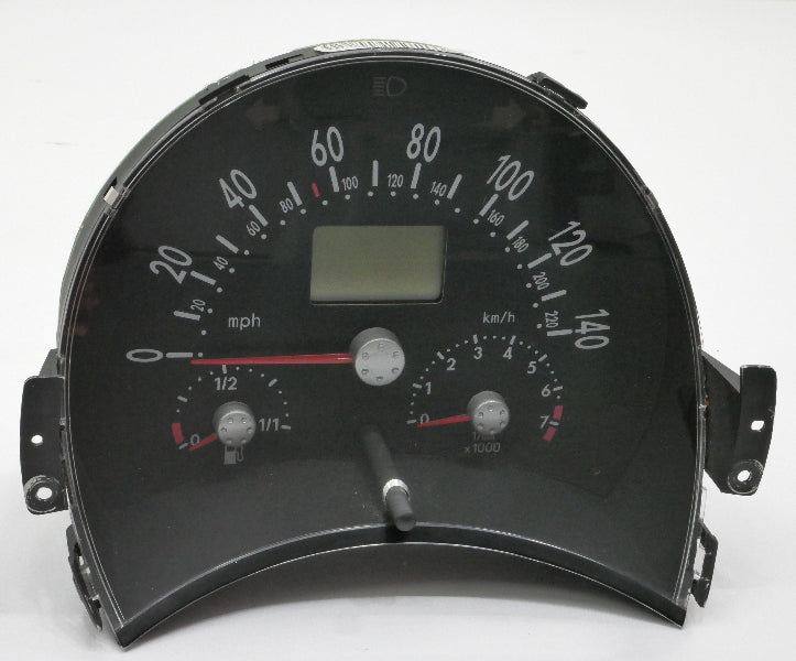 Gauge Instrument Cluster 1998 VW Beetle 2.0 Auto Speedometer 131k - 1C0 919 930