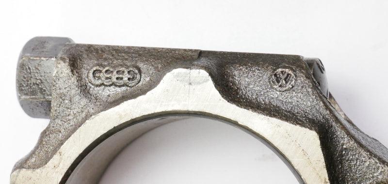 Set 1.7 Piston & Rods Audi Fox Rabbit Scirocco Mk1 EN Gas 79.485 - Genuine