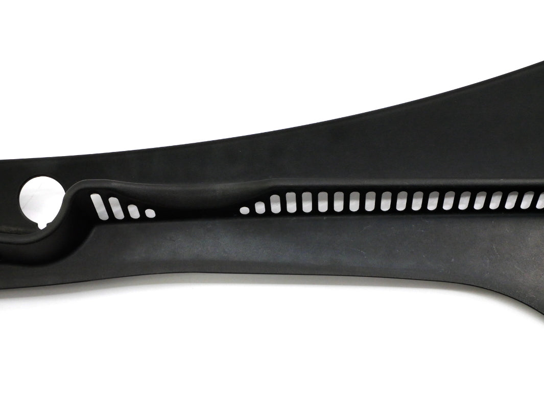 Windshield Cowl Rain Tray Trim 06-14 VW Rabbit Golf GTI MK5 ~ 1K1 819 415 A -