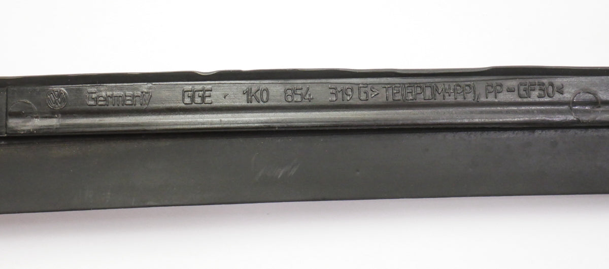 Windshield Molding Trim Set 06-09 VW Rabbit GTI R32 MK5 - 1K0 854 320 G / 319 G