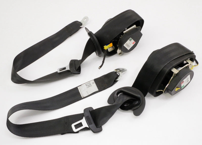 Front Seatbelt Seat Belt Set 06-08 VW Rabbit GTI MK5 4 Door - 1K4 857 705 AA