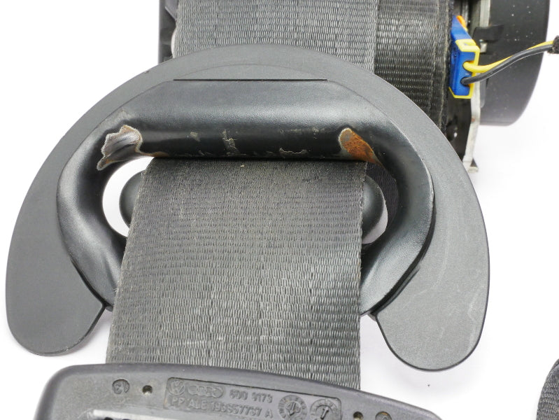 Front Seatbelt Seat Belt Set 06-08 VW Rabbit GTI MK5 4 Door - 1K4 857 705 AA