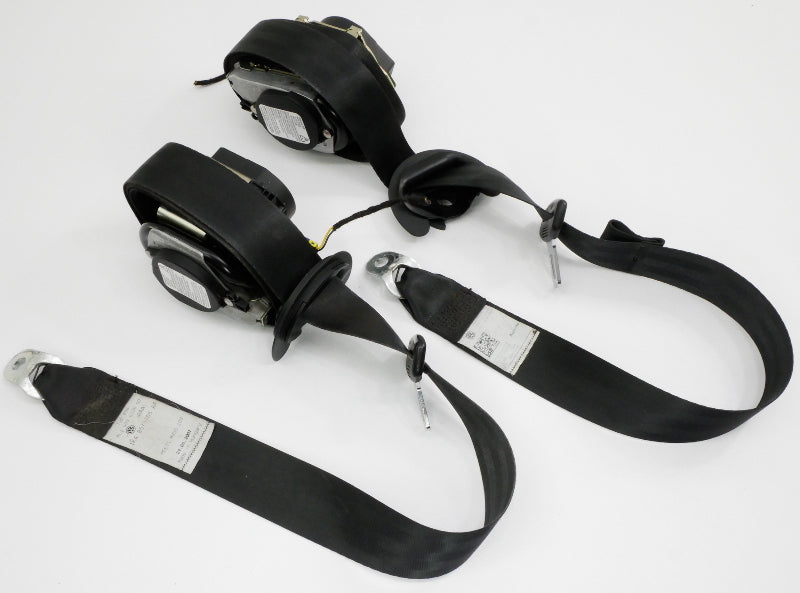 Front Seatbelt Seat Belt Set 06-08 VW Rabbit GTI MK5 4 Door - 1K4 857 705 AA