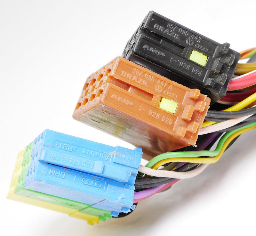 Wiring Plugs Pigtails Radio CD Head Unit VW Beetle 98-10 Stock Factory Genuine