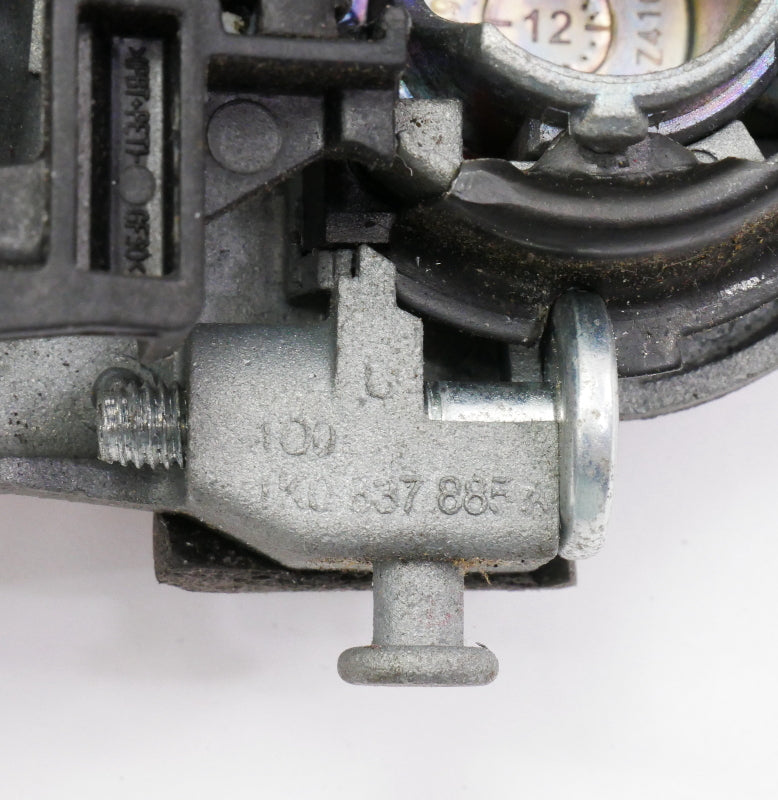 LH Exterior Door Handle 05-10 VW Jetta MK5 & Sportwagen LY3D Red - 1K0 837 885 A