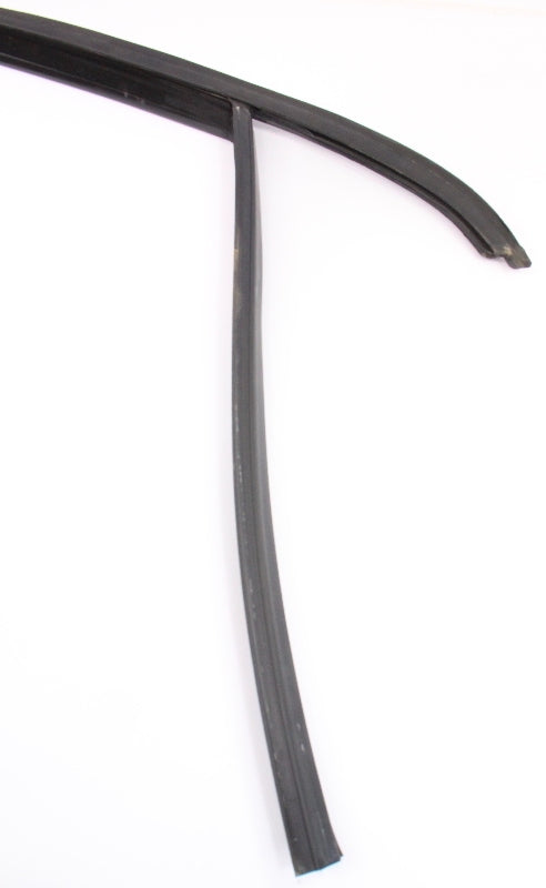 RH Front Door Window Run Channel Seal 11-18 VW Jetta Sedan MK6 - 5C6 837 432