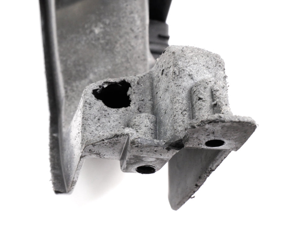 Rear Bumper Mount Bracket Set 15-18 VW Jetta MK6 Genuine 5C6 807 393 C / 394 C