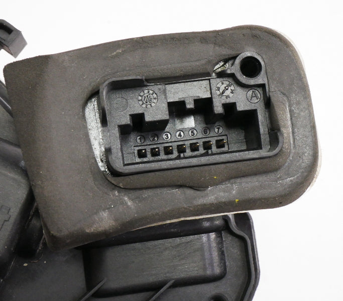 RH Rear Door Latch 11-18 VW Jetta Golf MK6 MK7 Passat - Genuine - 5GM 839 016 F