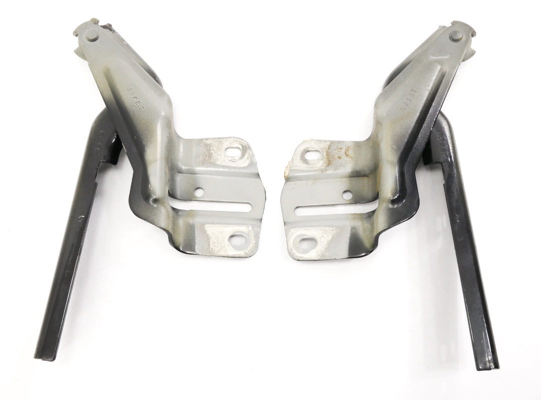 Hood Hinges 11-18 VW Jetta Sedan MK6 - L041 Black - Genuine - 5C6 823 301 & 302