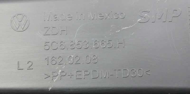 Front Lower Bumper Grilles Set 15-18 VW Jetta MK6 Genuine 5C6 853 665 J / 666 G