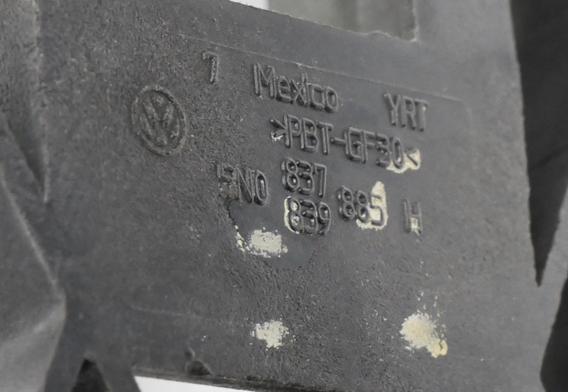 LH Front Exterior Door Handle 11-18 VW Jetta Sedan MK6 L041 - 5N0 837 839 885 H