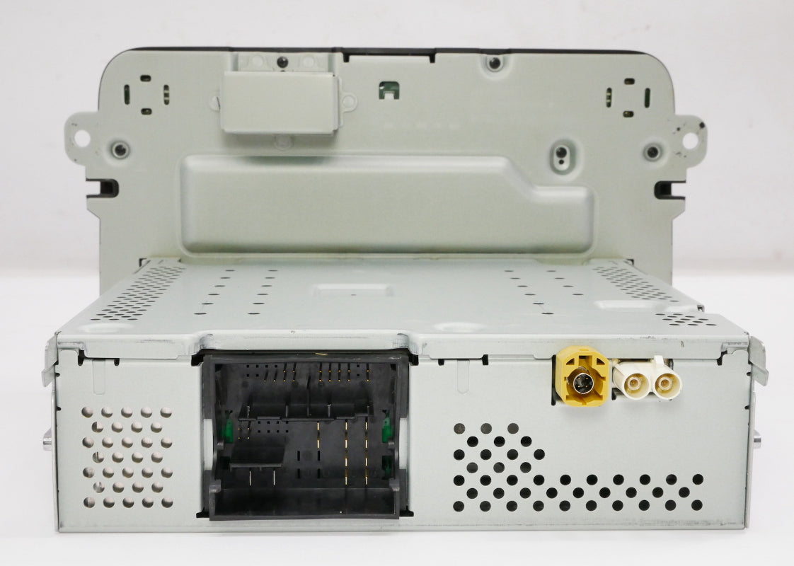 Head Unit Radio 18-19 VW Jetta MK6 Passat Beetle - Genuine - 561 035 150 B