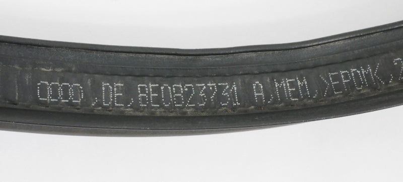 Front Engine Bay Hood Seal 02-05 Audi A4 S4 B6 Weatherstripping - 8E0 823 731 A