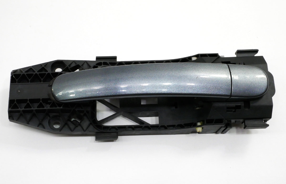 Exterior Door Handle & Bracket 11-18 VW Jetta Sedan MK6 LD7X ~ 5N0 837 839 885 H