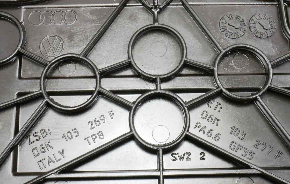 2.0T Upper Timing Cover VW Jetta Golf MK7 Passat A3 A4 A5 A6 A7 TT 06K 103 269 F