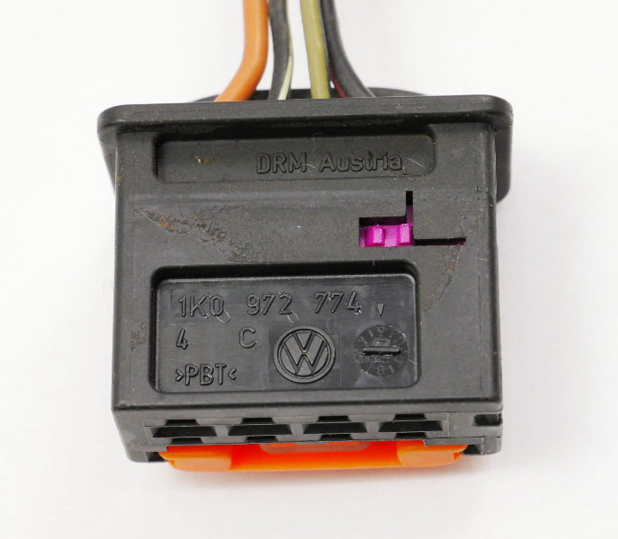 Outer Tail Light Wiring Plug Pigtail Connector 05-10 VW Jetta MK5 ~ 1K0 972 774