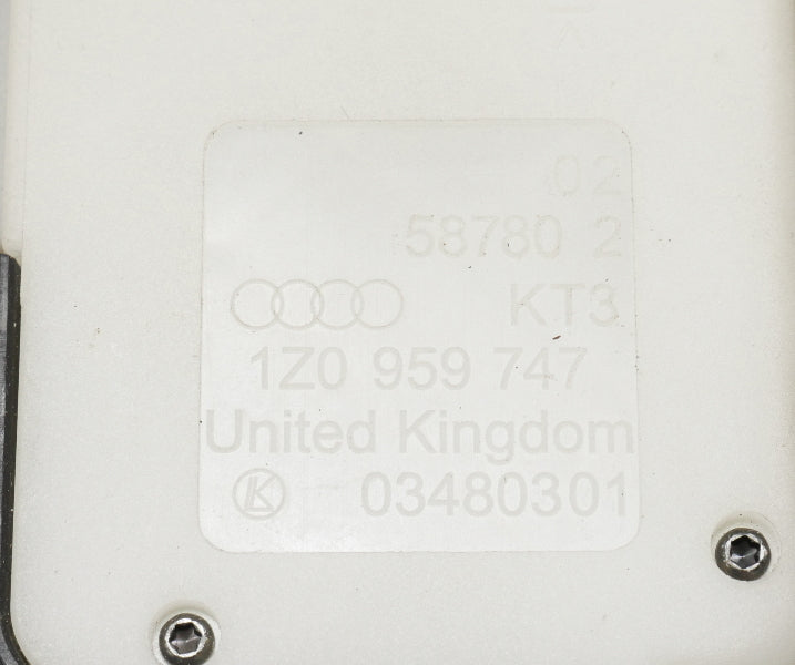 LH Power Seat Switch Controls & Trim 05-10 VW Jetta MK5 - 1Z0 959 747 / 777