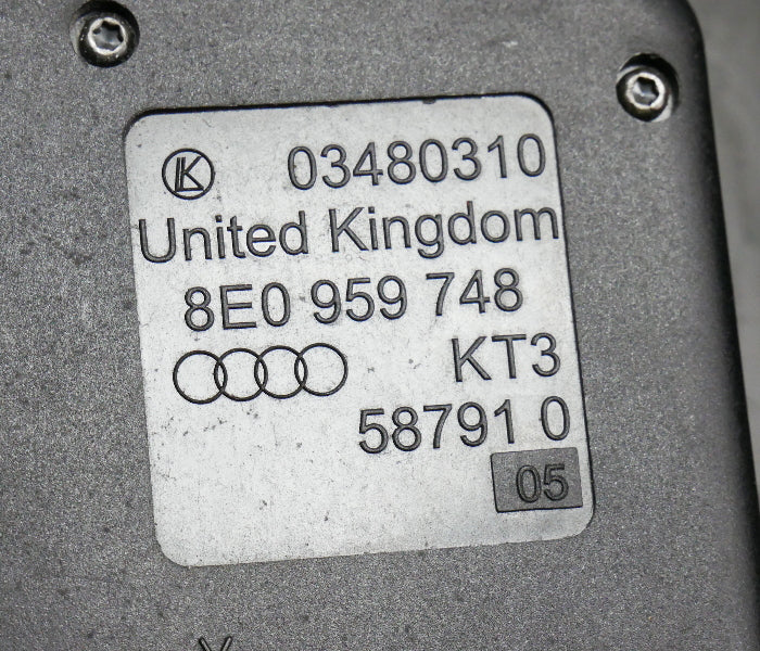 RH Power Seat Switch Controls & Trim 05-10 VW Jetta MK5 - 8E0 959 748 / 777