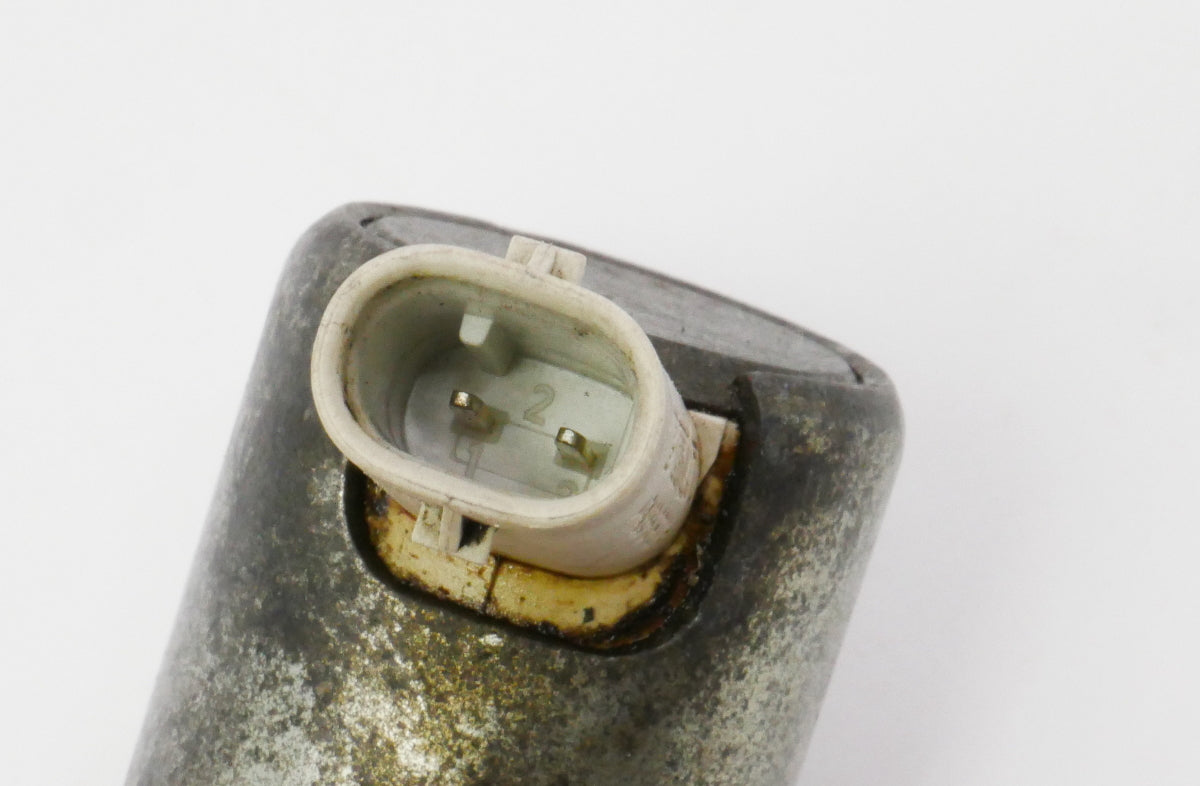 Oil Control Valve VW Jetta GTI MK6 MK7 Beetle Passat 2.0T 1.8T 06K 115 243 B